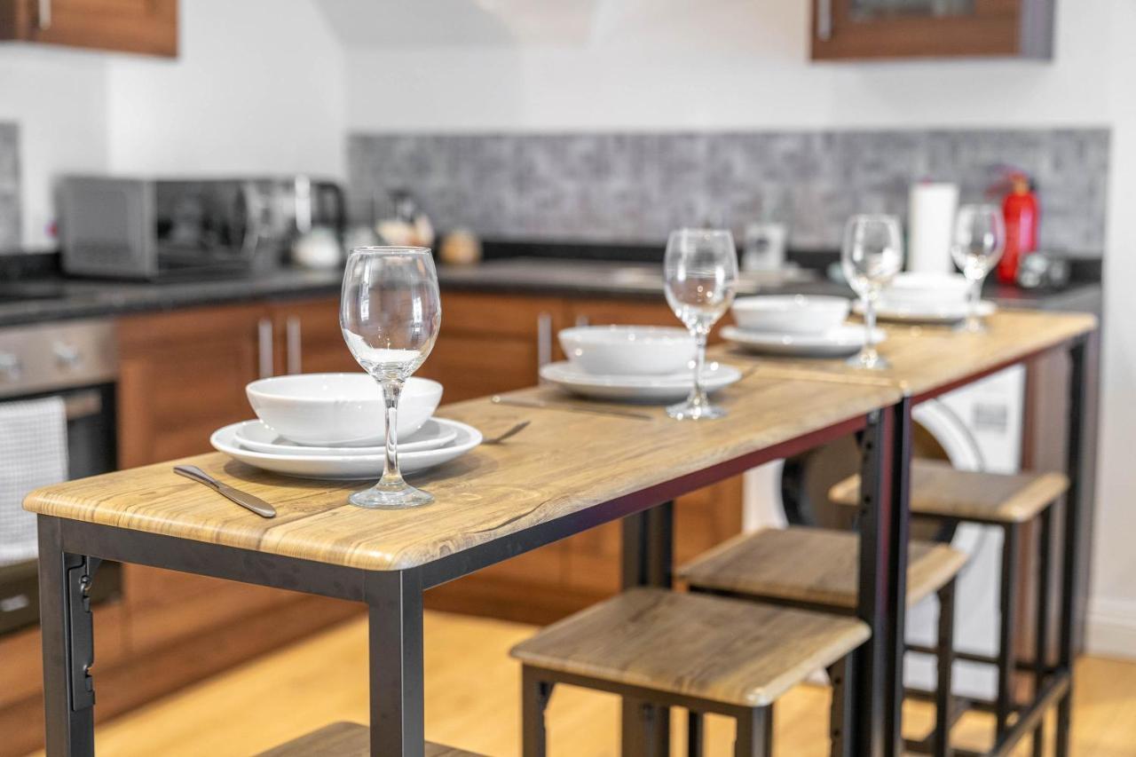 2 Bedroom Loft And Spacious Apt- One Choice Stays- Jq Birmingham Luaran gambar