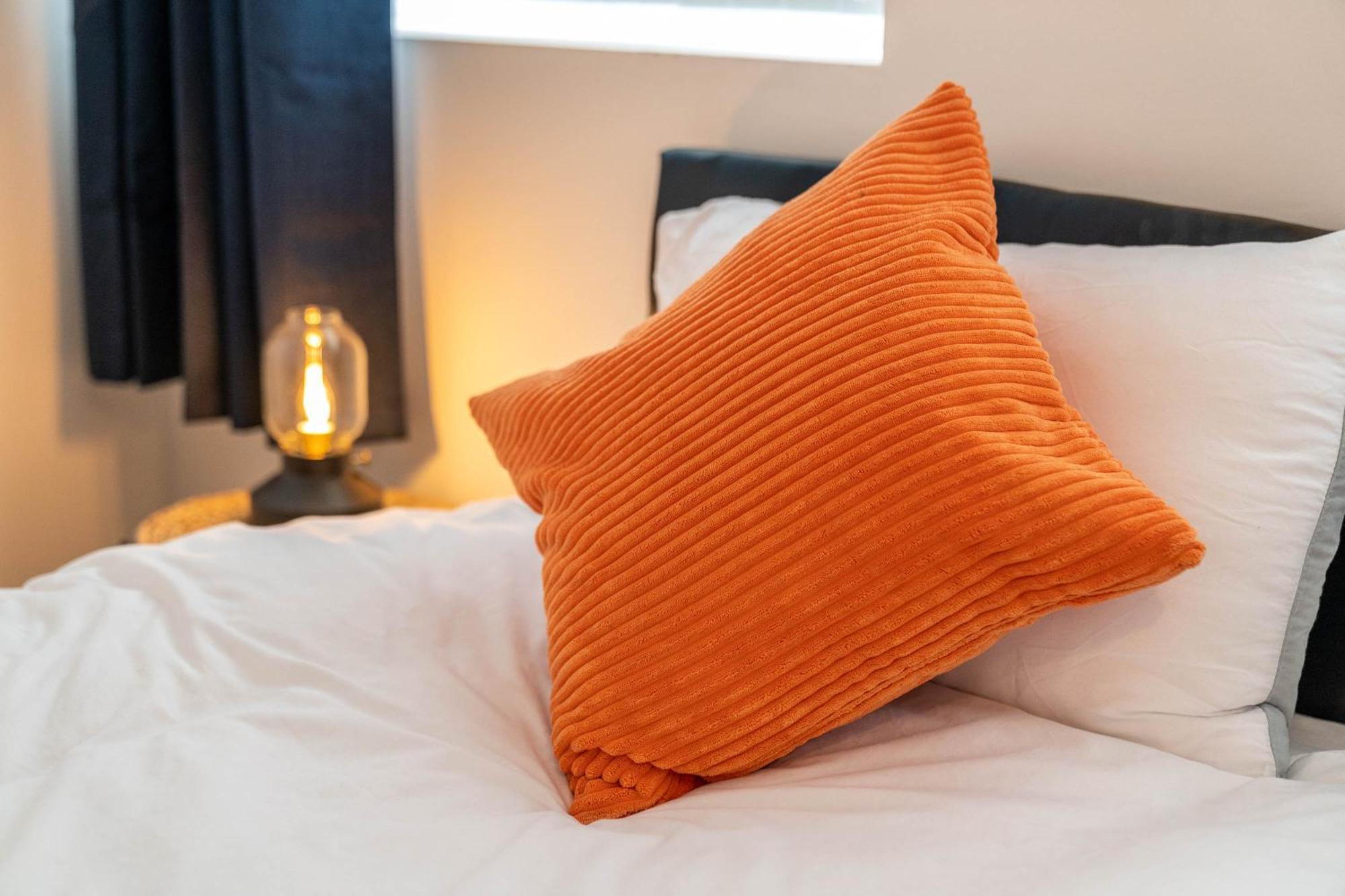 2 Bedroom Loft And Spacious Apt- One Choice Stays- Jq Birmingham Luaran gambar
