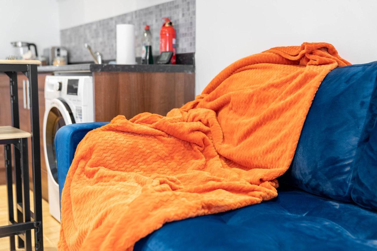2 Bedroom Loft And Spacious Apt- One Choice Stays- Jq Birmingham Luaran gambar
